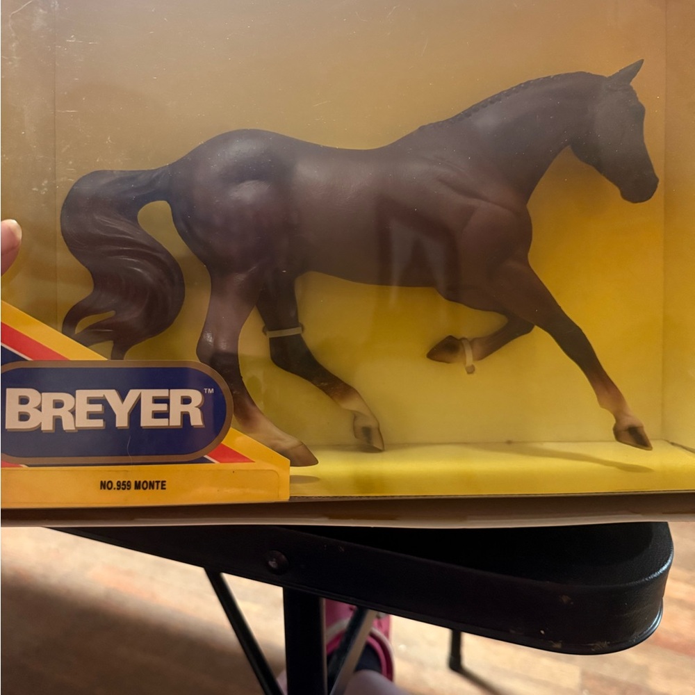 Breyer Monte